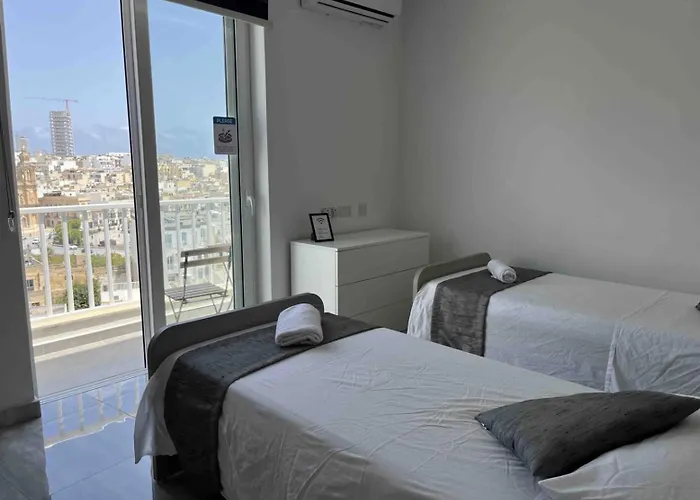 F12 1, Private Two Single Beds Shared Bathroom In Shared Flat Privat bolig